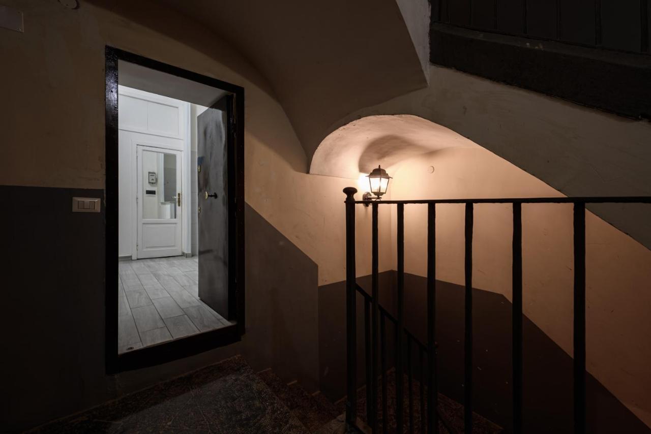 Vico Mastellone 16 Apartment Наполи Екстериор снимка